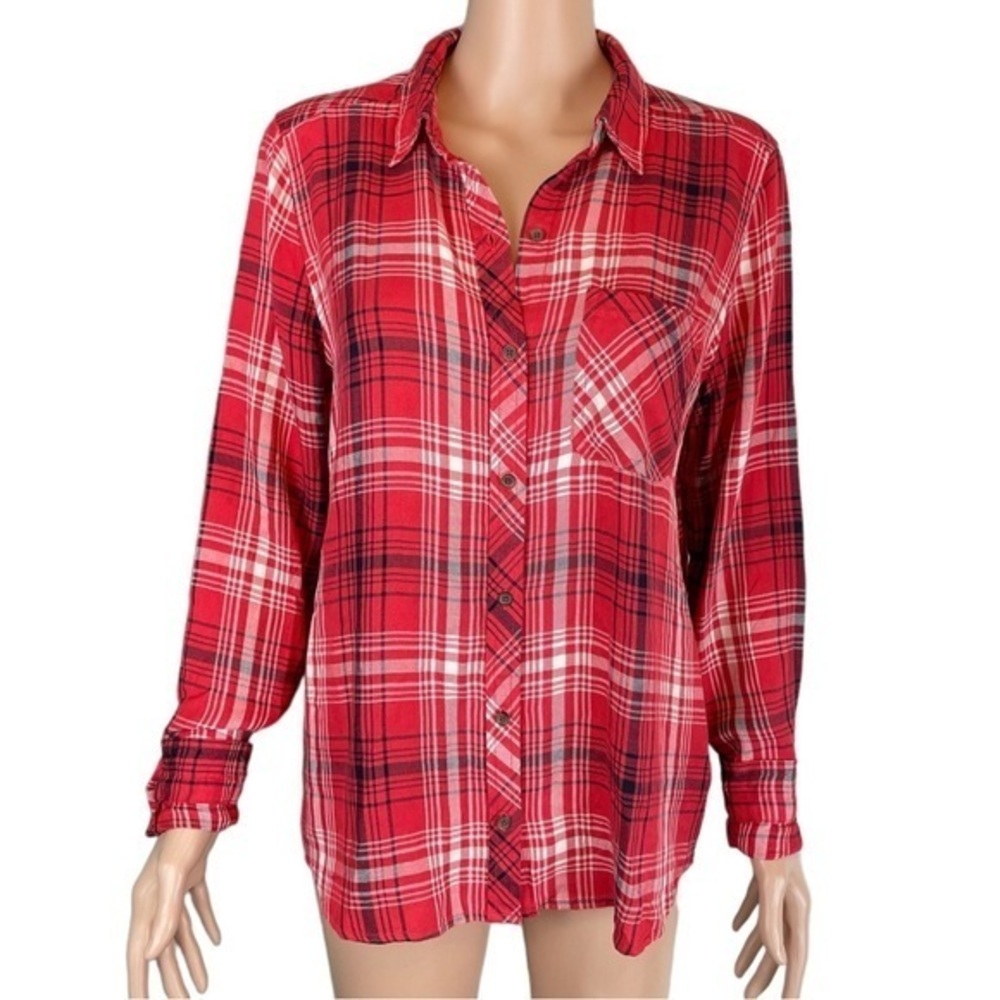 Universal Thread Plaid Button-Up Top